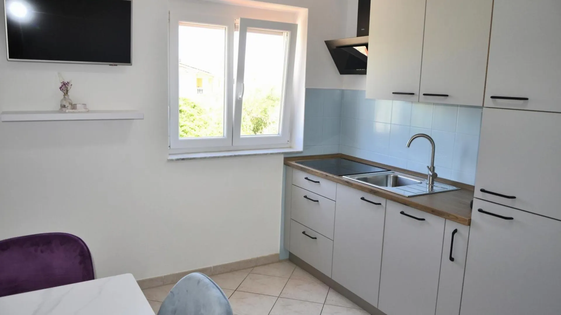 Apartments Mate Balote 54 Krk Island